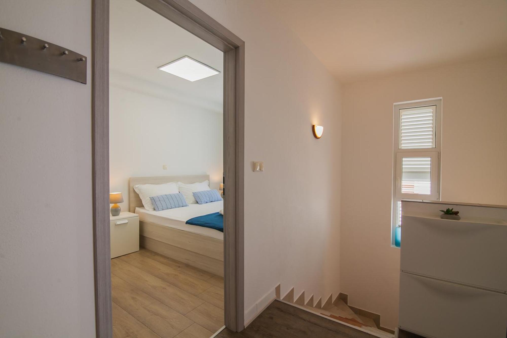 Helvetia Sunny Apartments Μπολ Εξωτερικό φωτογραφία