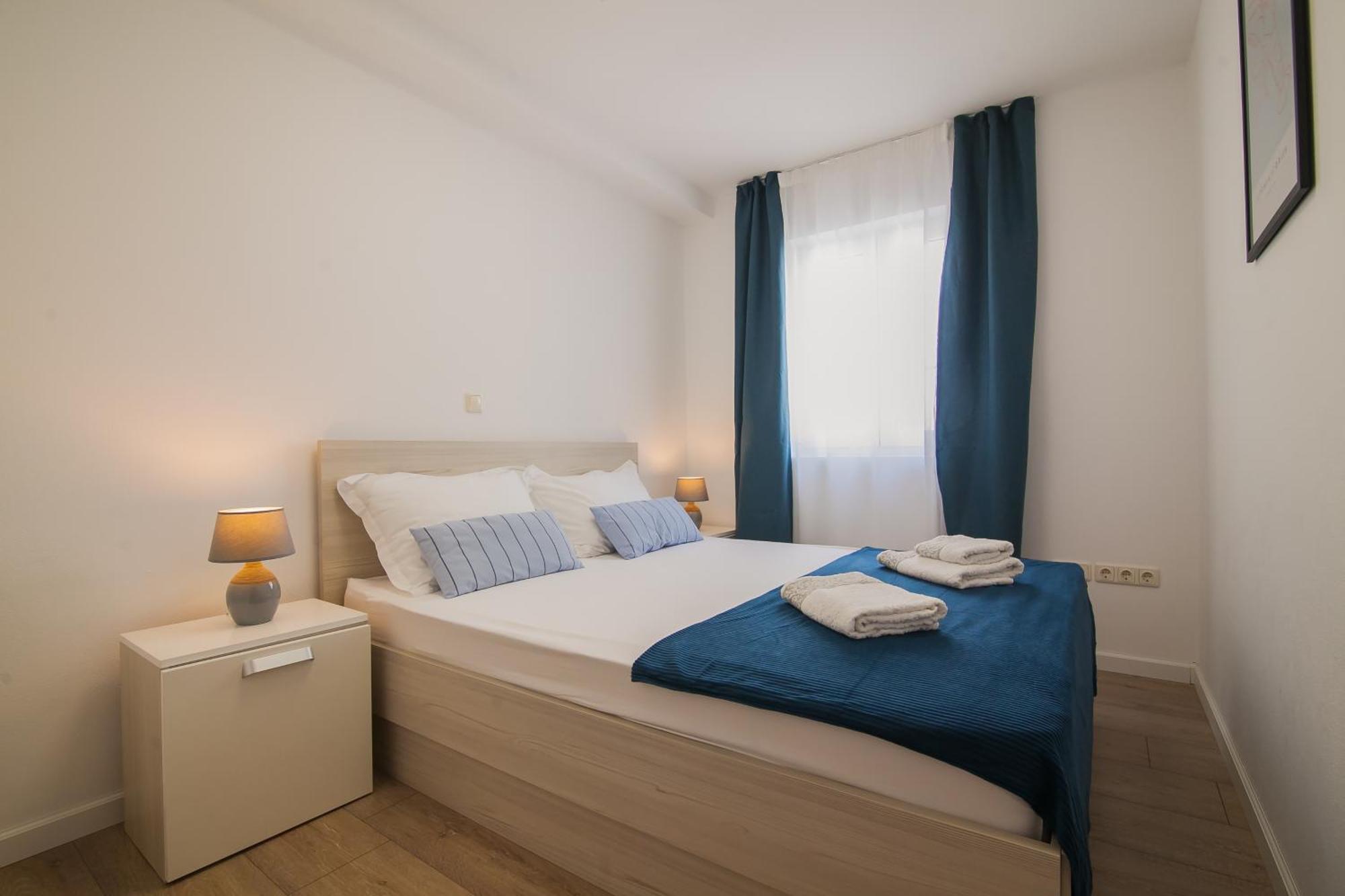 Helvetia Sunny Apartments Μπολ Εξωτερικό φωτογραφία