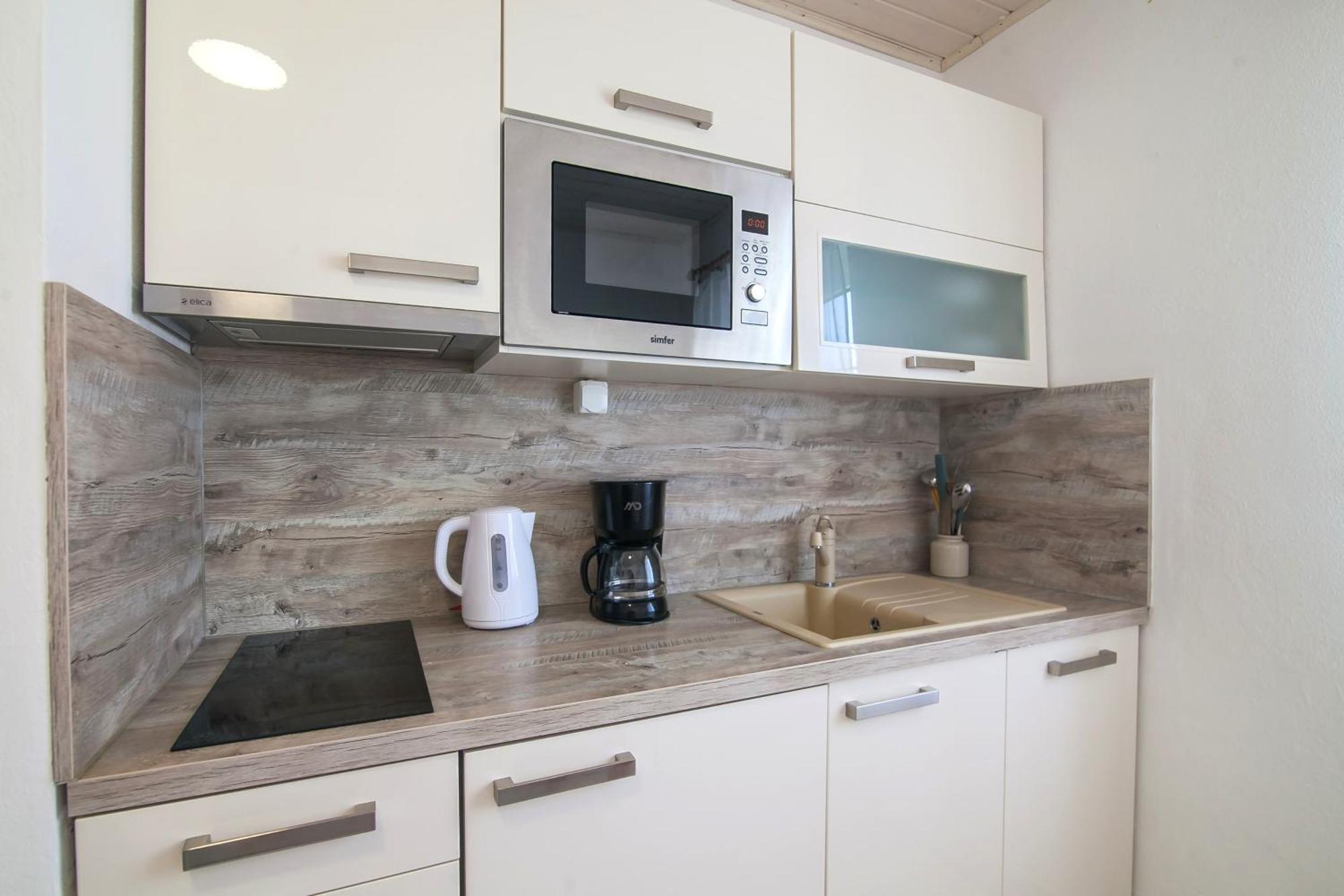 Helvetia Sunny Apartments Μπολ Εξωτερικό φωτογραφία
