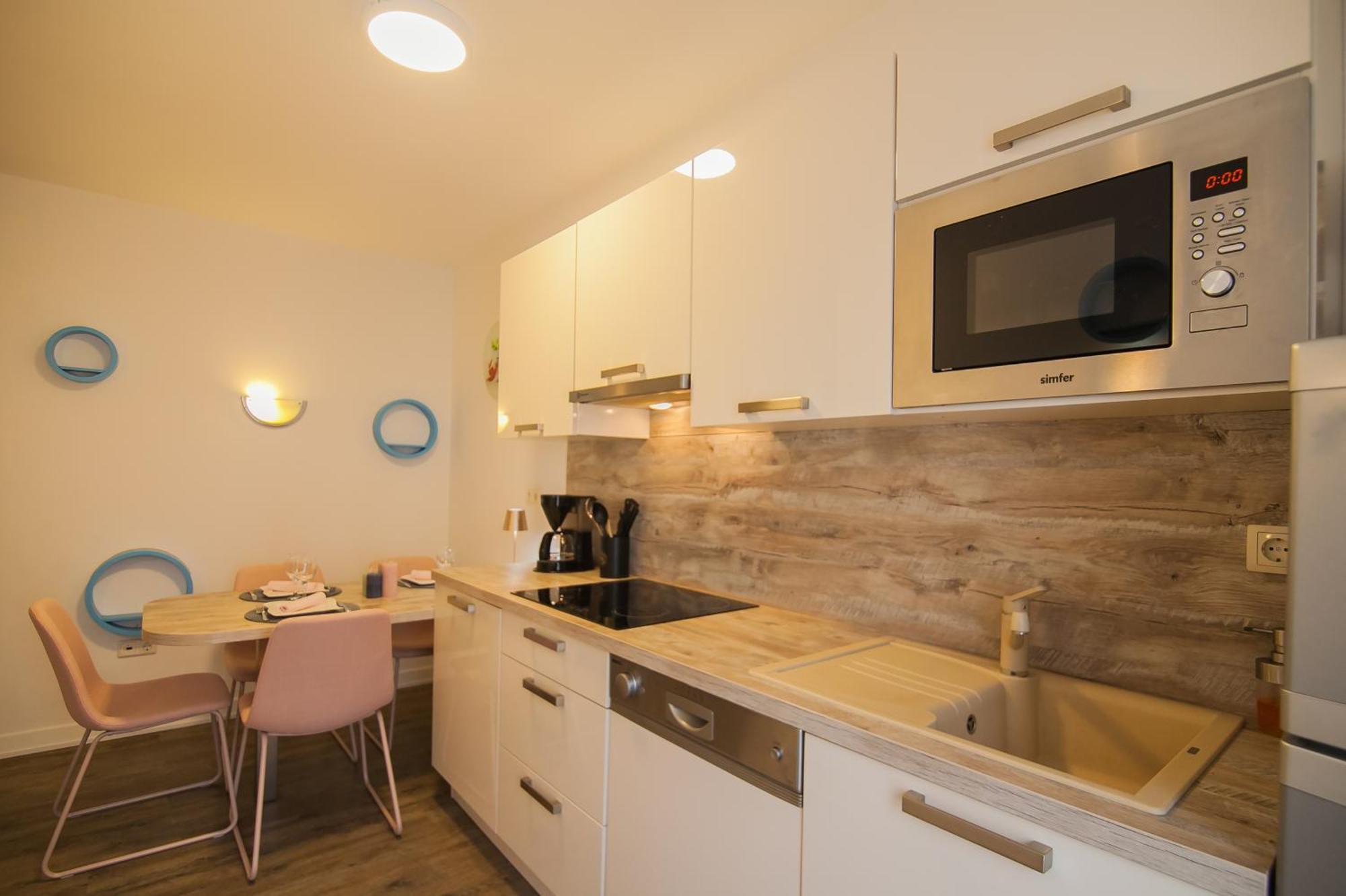 Helvetia Sunny Apartments Μπολ Εξωτερικό φωτογραφία