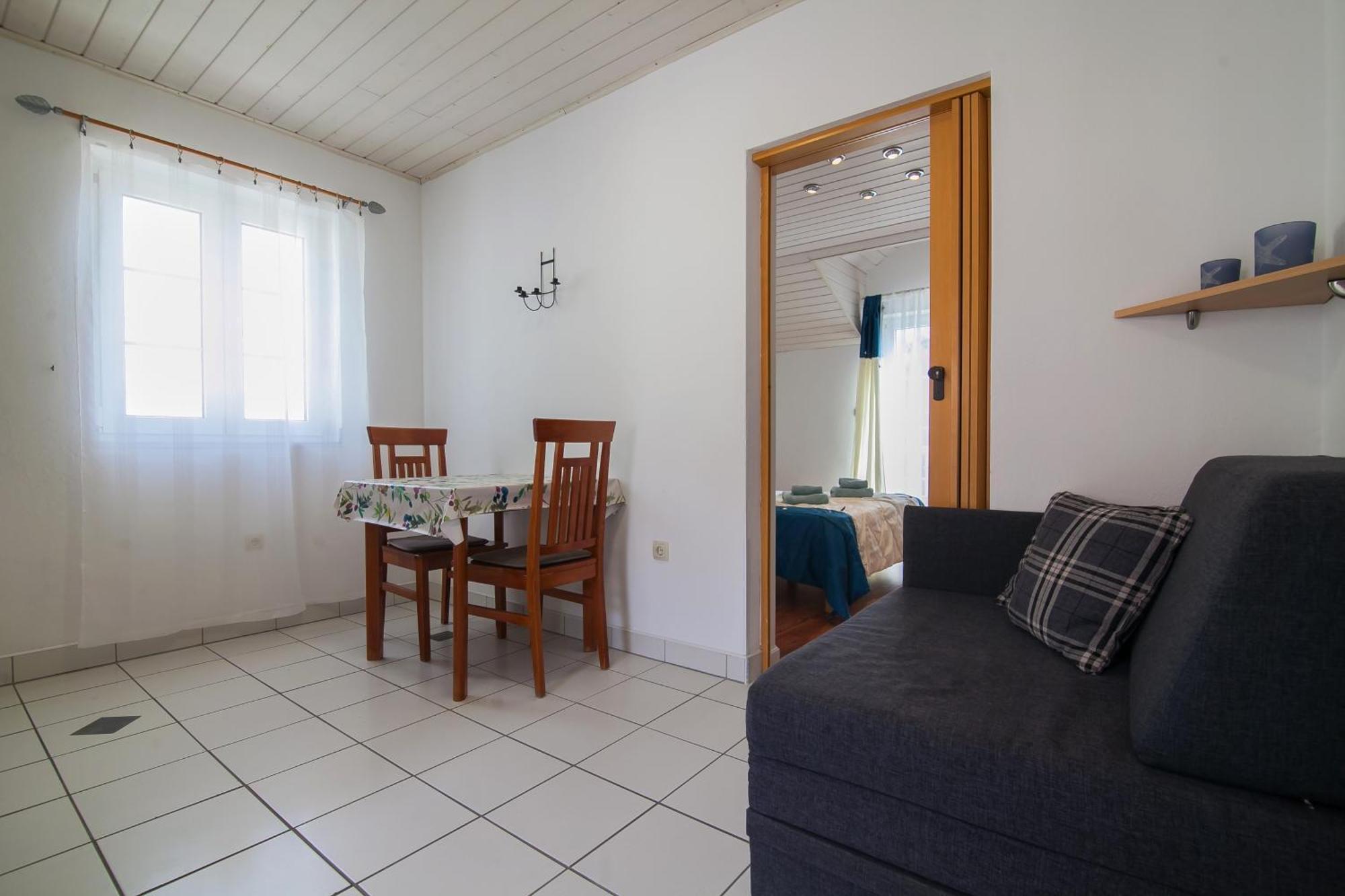 Helvetia Sunny Apartments Μπολ Εξωτερικό φωτογραφία