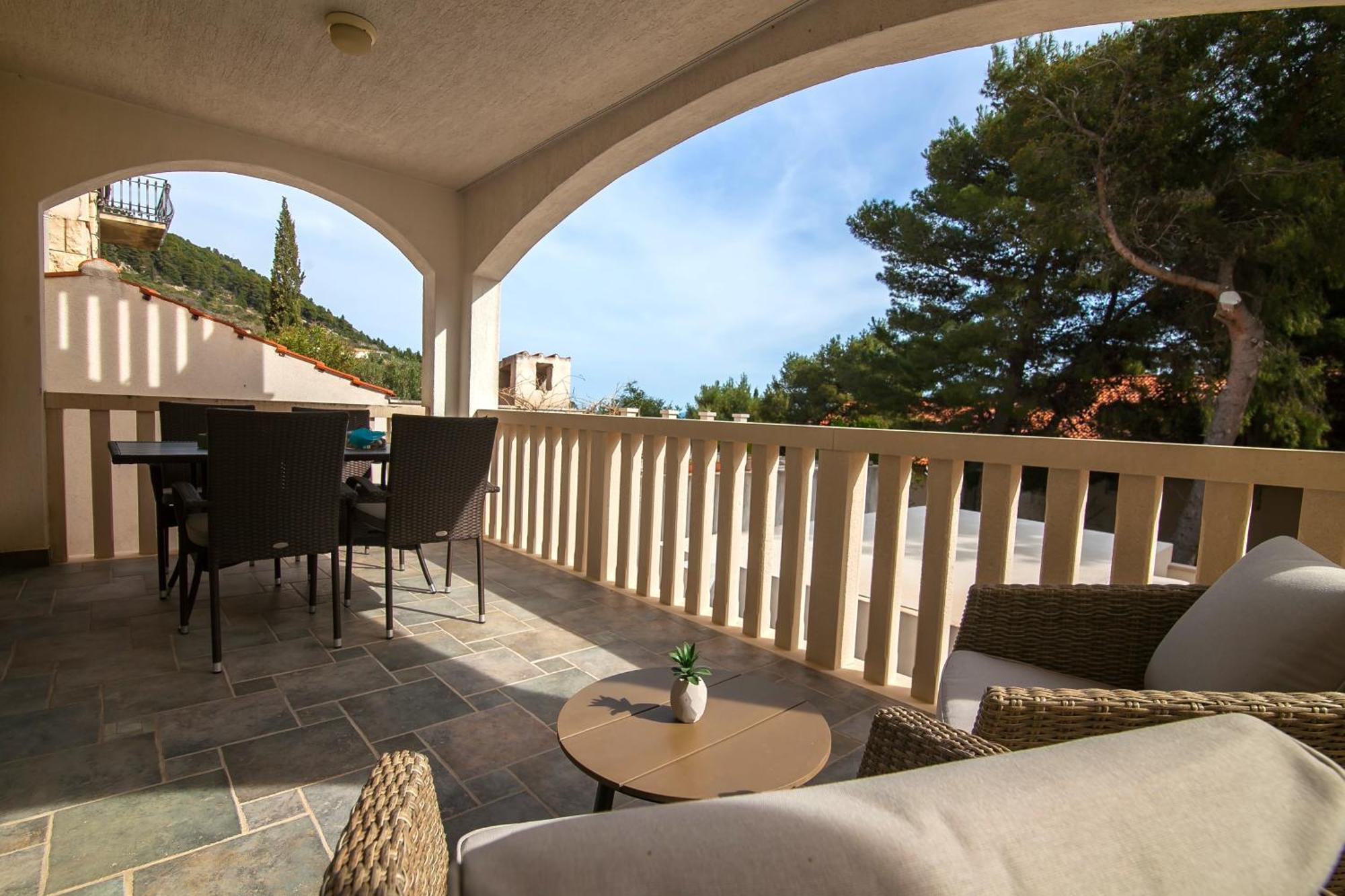 Helvetia Sunny Apartments Μπολ Εξωτερικό φωτογραφία