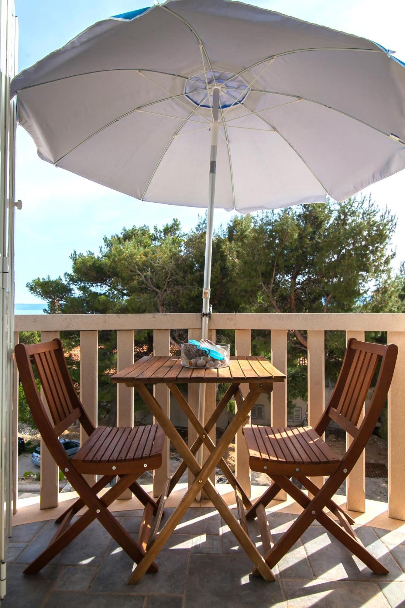Helvetia Sunny Apartments Μπολ Εξωτερικό φωτογραφία