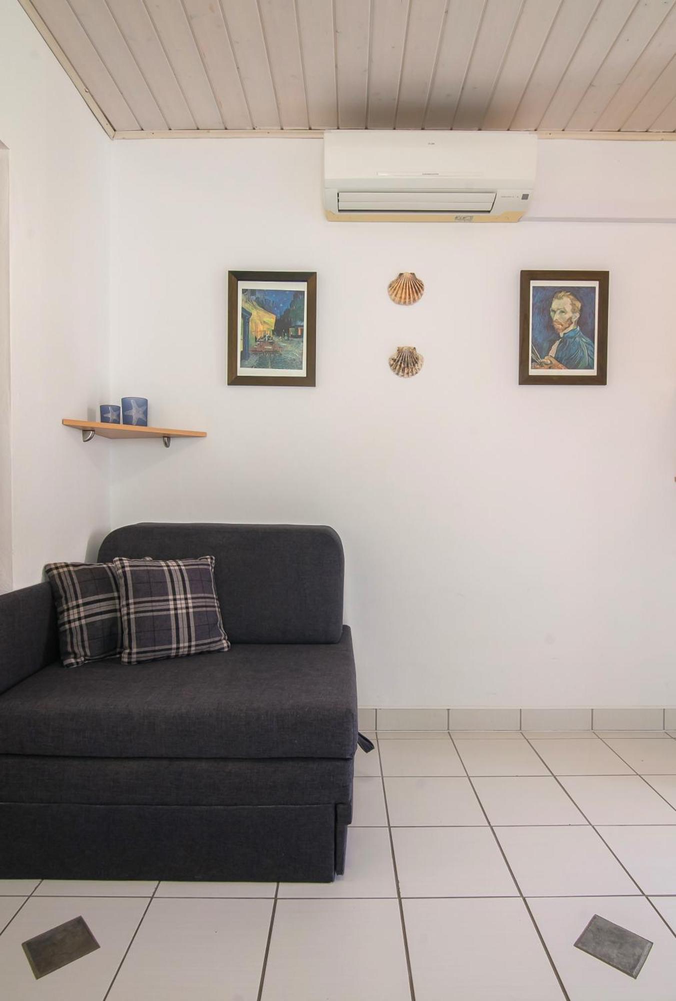 Helvetia Sunny Apartments Μπολ Εξωτερικό φωτογραφία